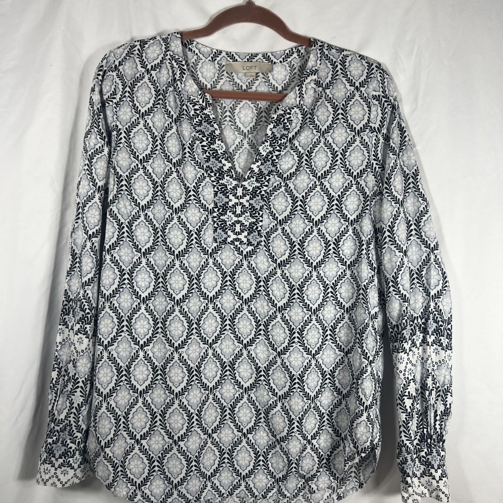 Ann Taylor LOFT Small Blue & White Border Mosaic Split Neck Blouse
